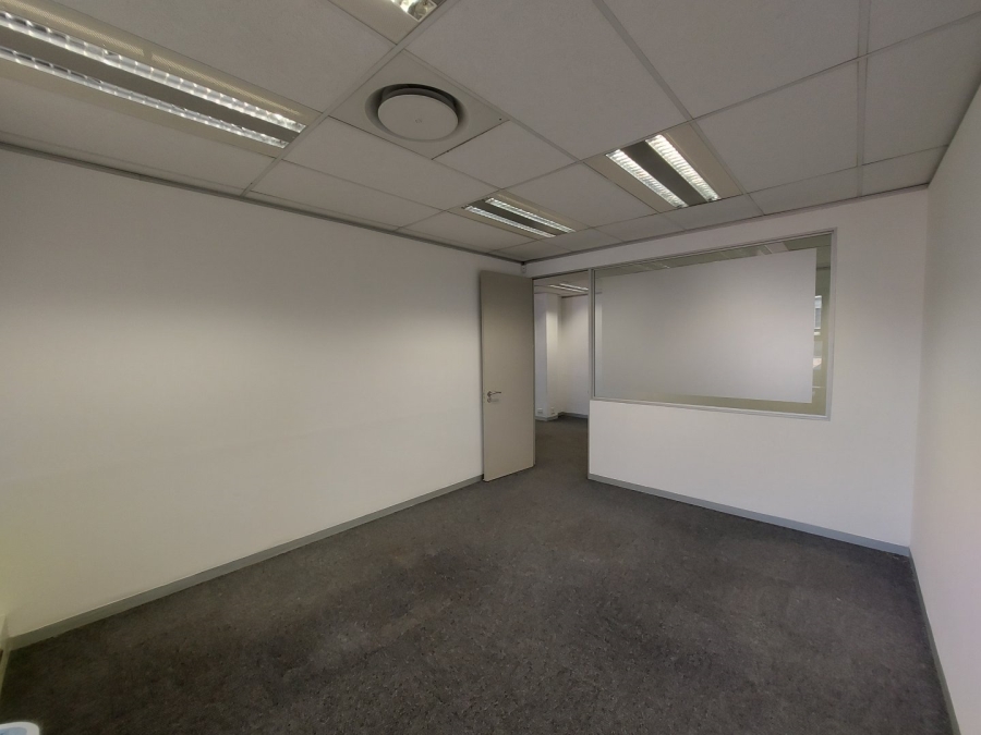 To Let commercial Property for Rent in Mowbray Western Cape